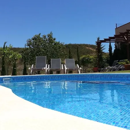 Villa 5 Bedroom Pool And Garden Ayamonte